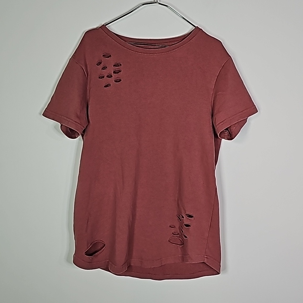 Alphalete medium pink distressed short sleeve shirt